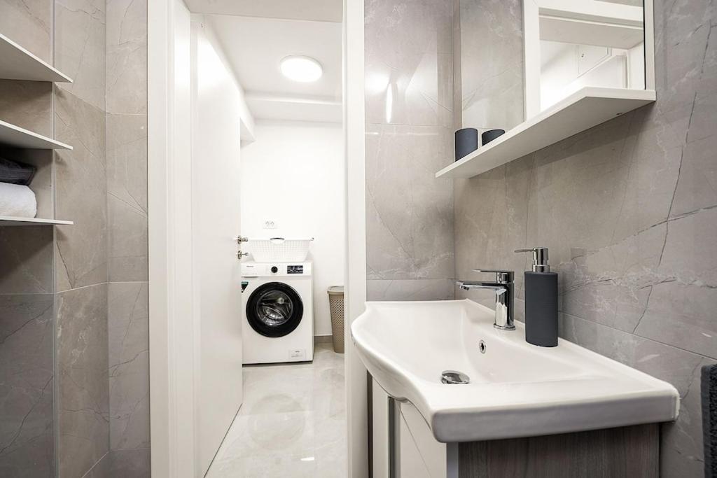 Apartment Olive Garden Near Pula 3 Km From Center And Only 4 Km From The Beach For 4 Persons 外观 照片